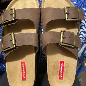 Unionbay sandles